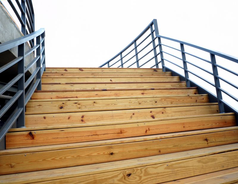 Outdoor Stair Railing Cost — Cost of Outdoor Stair Railing Service